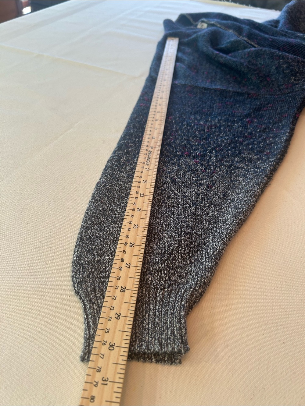 Guy Laurent Vintage Men's Wool Blend Polar Penguin Cardigan Sweater XL - Picture 12 of 12